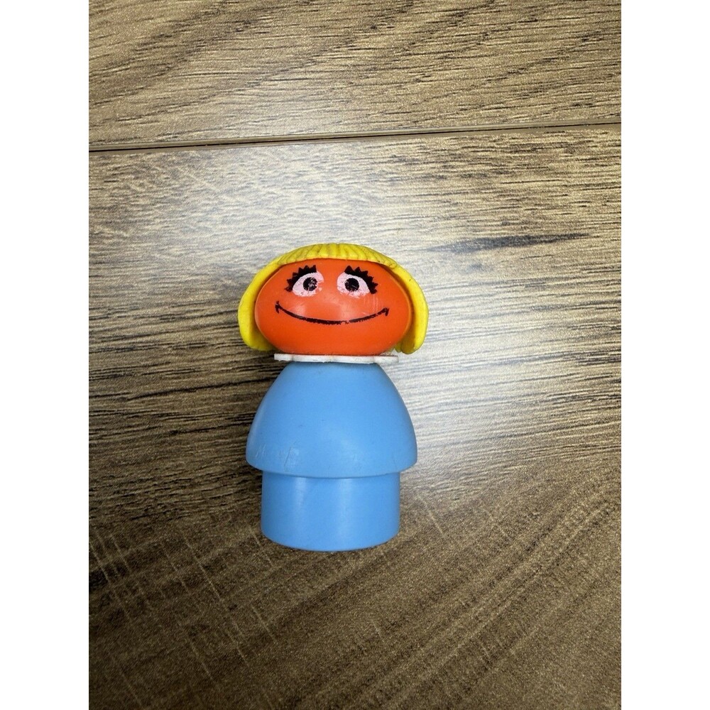 Vintage 1975 Fisher Price Little People Prairie Dawn Sesame Street Figure